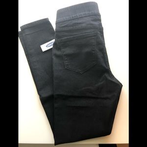 Old Navy Super Skinny Black Jeggings